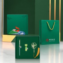 中國(guó)風(fēng)禮品U盤(pán)書(shū)簽金屬本筆記本簽字筆禮品套裝廣告禮品定制